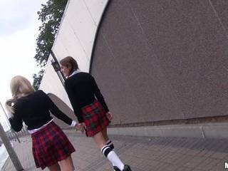 Порно видео дамы в чулках