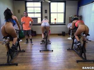 Порно бдсм расширитель