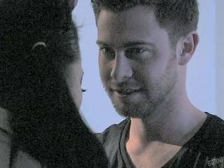 Грубый трах докторами блондинки в больнице