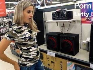 Смотреть порно ролики жена муж друзья