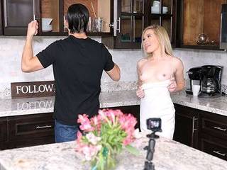 Порно жен ебут и кончают в рот