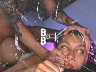 Порно зрелых в нижнем белье